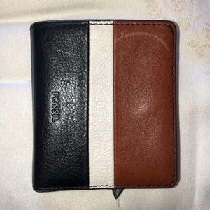 Fossil wallet